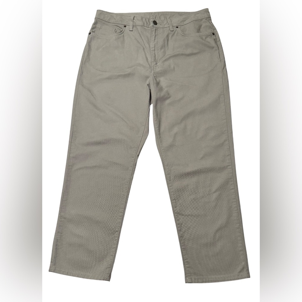 Patagonia Women’s Olive Green Pants, Size 14
97% Organic Cotton NWT